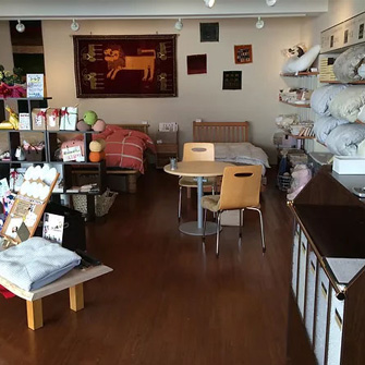 足立ふとん店米子店